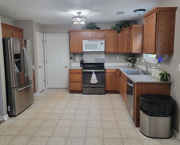 108 Summit Court, Nicholasville, KY 40356