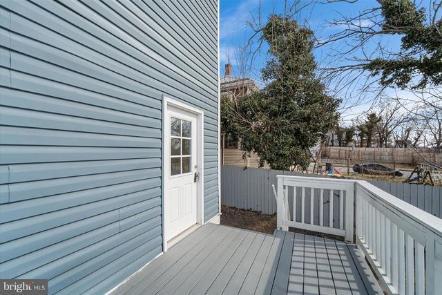 743 BERRYVILLE AVE, Winchester, VA 22601
