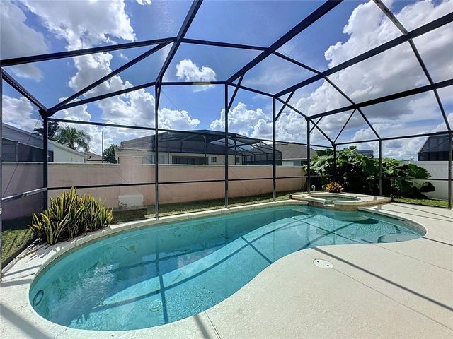 2647 ONEIDA LOOP, Kissimmee, FL 34747