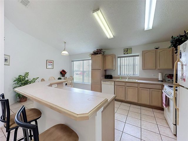 2647 ONEIDA LOOP, Kissimmee, FL 34747