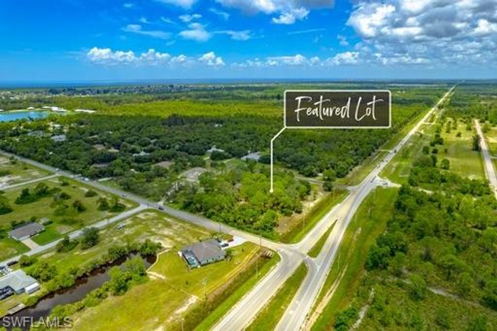 3206 Delilah DR, CAPE CORAL, FL 33993 — photo 2