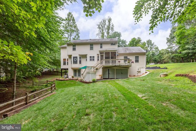 68 COAKLEY LN, Fredericksburg, VA 22406