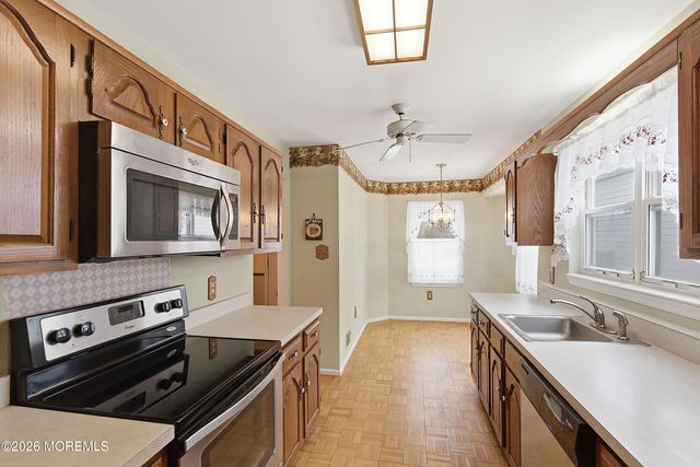 106 Atlantic Hills Boulevard, Manahawkin, NJ 08050