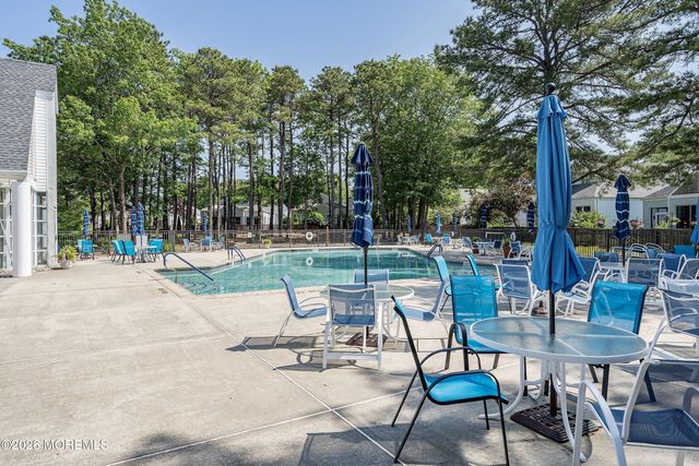 106 Atlantic Hills Boulevard, Manahawkin, NJ 08050