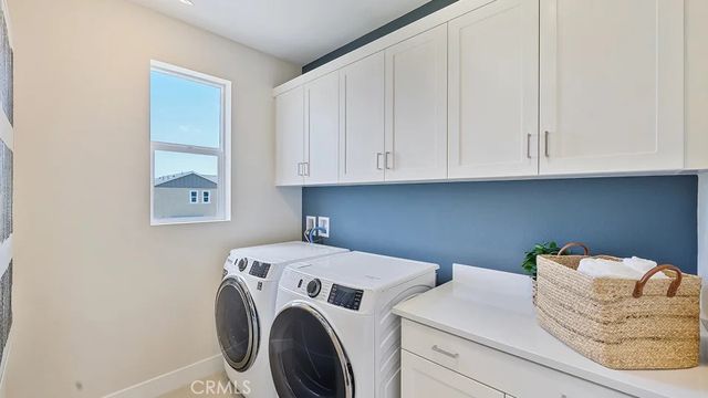 27461 N Limber Pine Place, Valencia, CA 91381