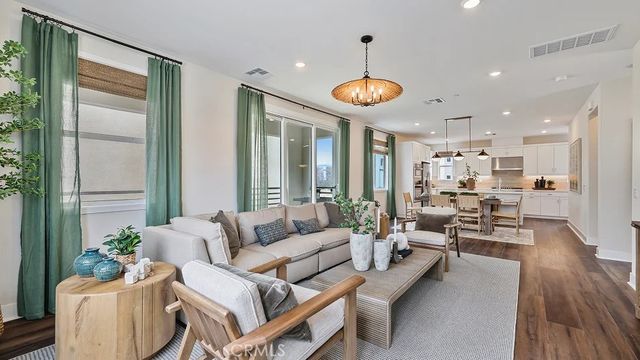 27461 N Limber Pine Place, Valencia, CA 91381