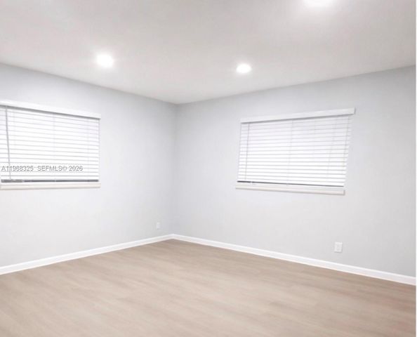 1332 NW 7th Pl, Fort Lauderdale, FL 33311