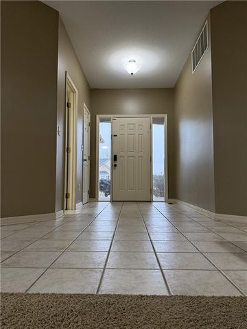 707 Deer Trail Street, Parsons, KS 67357