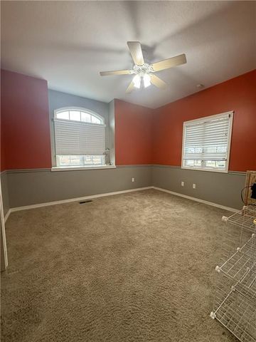 707 Deer Trail Street, Parsons, KS 67357