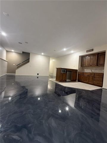 707 Deer Trail Street, Parsons, KS 67357