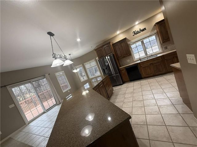 707 Deer Trail Street, Parsons, KS 67357