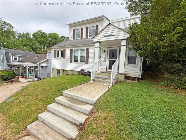 1005 Tinder Avenue, Charleston, WV 25302