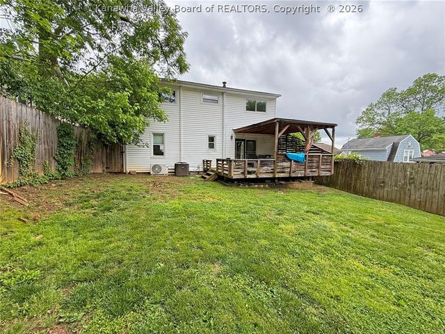 1005 Tinder Avenue, Charleston, WV 25302