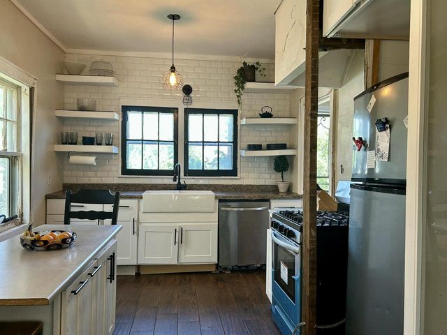4746 N 74th STREET, Milwaukee, WI 53218