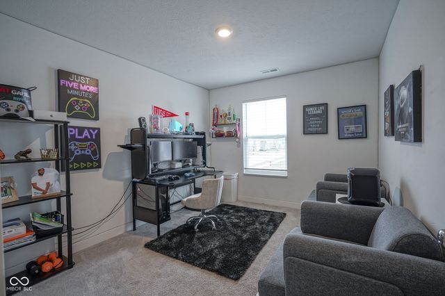 8545 Strabet Drive, Pendleton, IN 46064