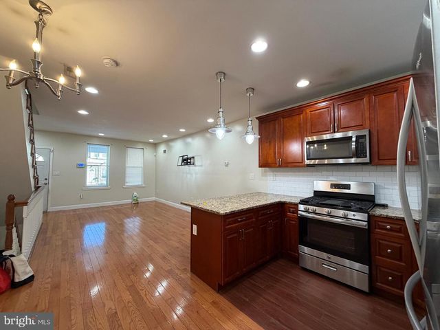 5746 N WOODSTOCK ST, Philadelphia, PA 19138