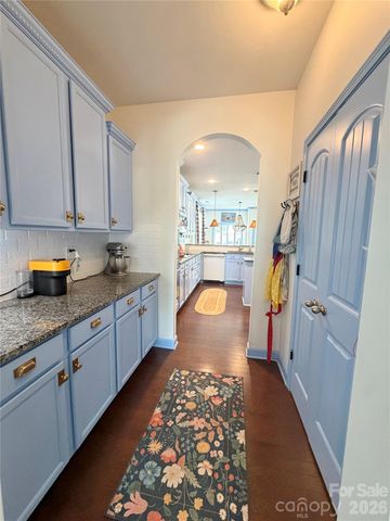 16523 Landen Forest Lane, Davidson, NC 28036