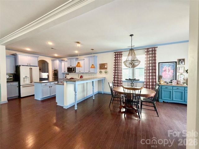 16523 Landen Forest Lane, Davidson, NC 28036
