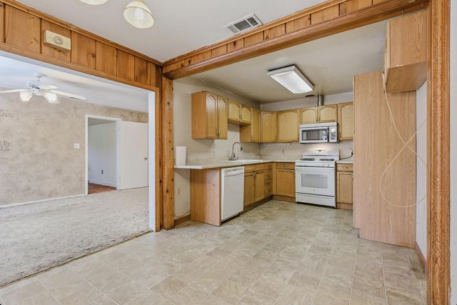 7241 Whyte Ave, Citrus Heights, CA 95621