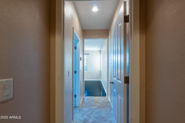 453 W LANTANA Place, Chandler, AZ 85248