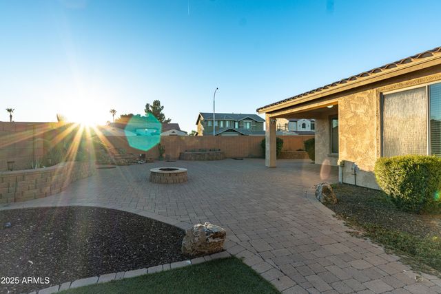 453 W LANTANA Place, Chandler, AZ 85248