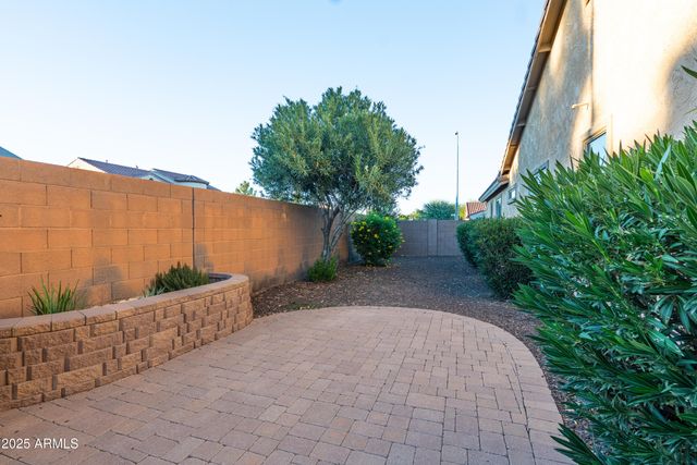 453 W LANTANA Place, Chandler, AZ 85248