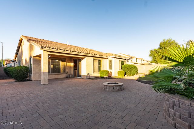 453 W LANTANA Place, Chandler, AZ 85248