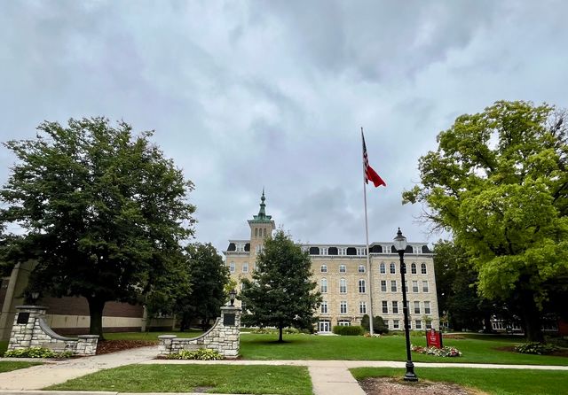 1028 Douglas Avenue, Naperville, IL 60540