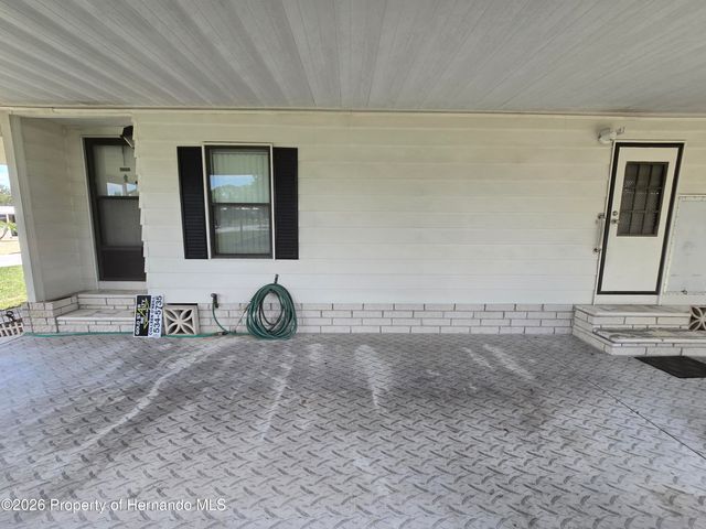 14372 Sandhurst Street, Brooksville, FL 34613