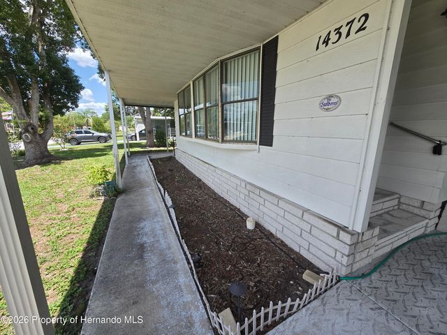 14372 Sandhurst Street, Brooksville, FL 34613