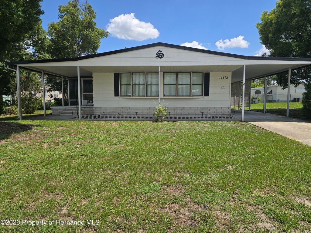 14372 Sandhurst Street, Brooksville, FL 34613
