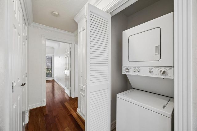 11711 Memorial Drive 515, Houston, TX 77024