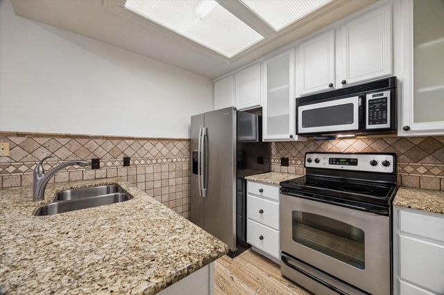 11711 Memorial Drive 515, Houston, TX 77024