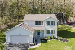 3343 Stoneridge Drive, Rockford, MI 49341