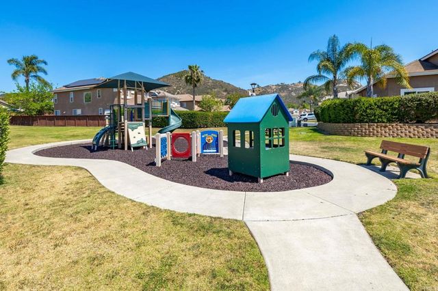 29767 Platanus Drive, Escondido, CA 92026