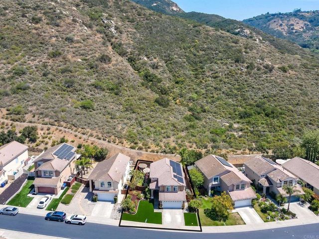 29767 Platanus Drive, Escondido, CA 92026