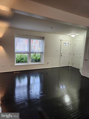 12825 TOWN CENTER WAY, Upper Marlboro, MD 20772