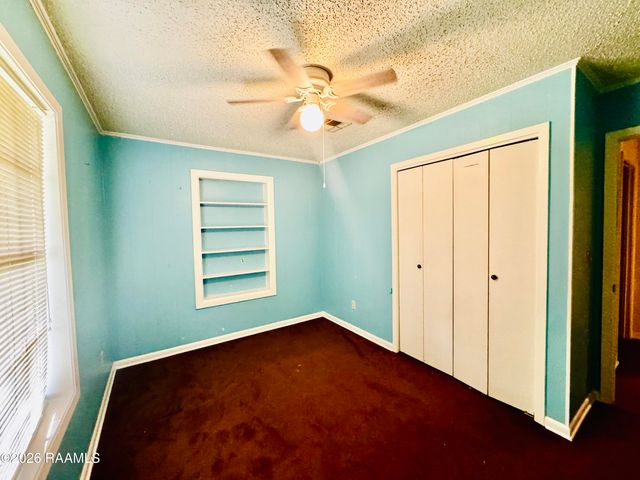 325 Avenue Of The Acadians, Opelousas, LA 70570