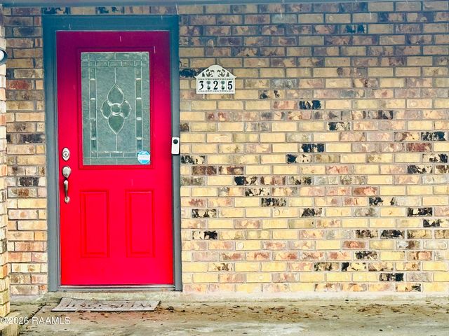 325 Avenue Of The Acadians, Opelousas, LA 70570