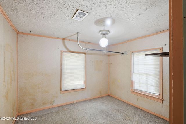 3887 Forest Hill Road, Jackson, MS 39212