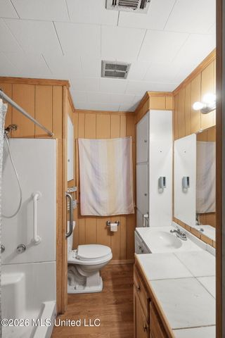 3887 Forest Hill Road, Jackson, MS 39212
