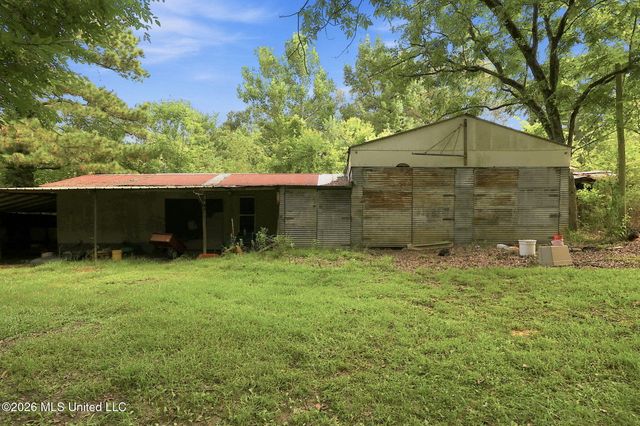 3887 Forest Hill Road, Jackson, MS 39212