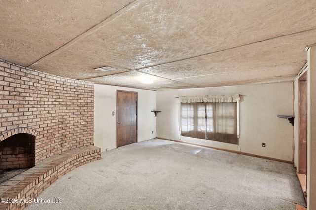 3887 Forest Hill Road, Jackson, MS 39212