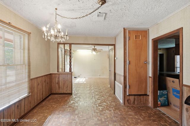 3887 Forest Hill Road, Jackson, MS 39212