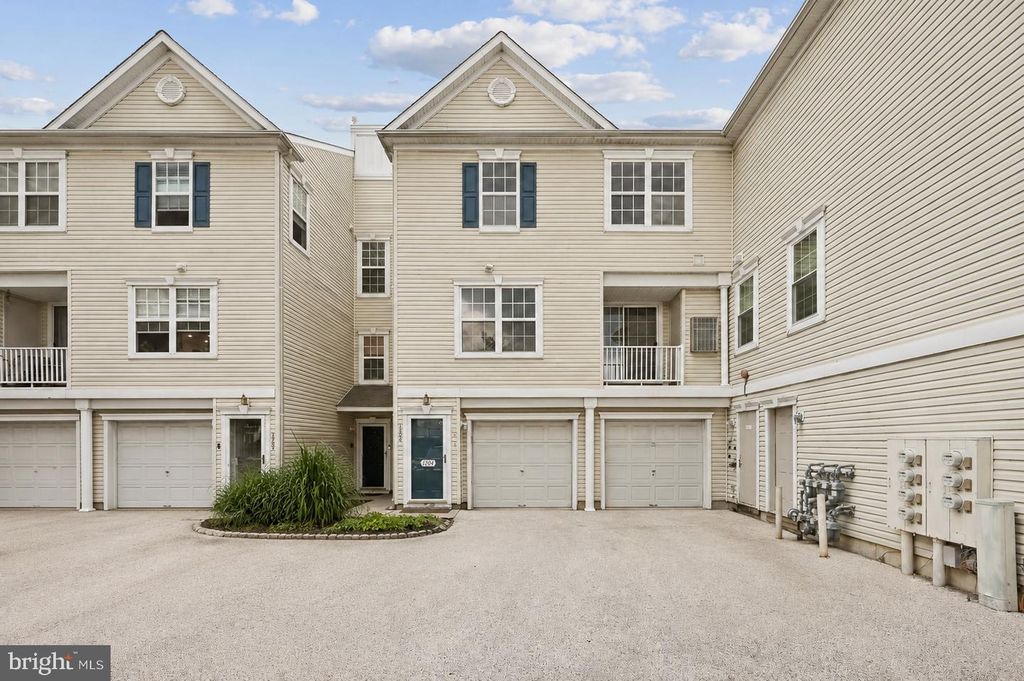 1504 LAKESIDE DR, PALMYRA, NJ 08065 — photo 2
