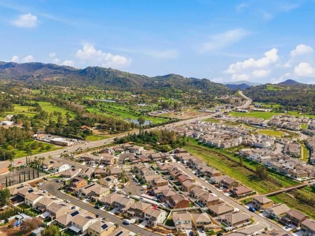 27933 Autumn Court, Valley Center, CA 92082