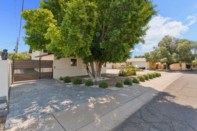 6107 N 87TH Place, Scottsdale, AZ 85250