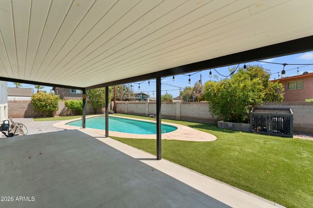 6107 N 87TH Place, Scottsdale, AZ 85250