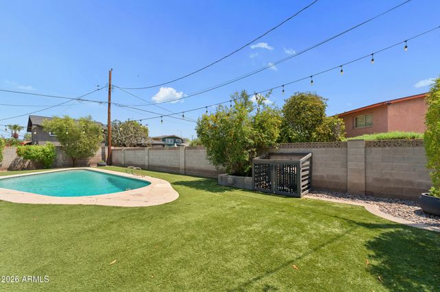 6107 N 87TH Place, Scottsdale, AZ 85250