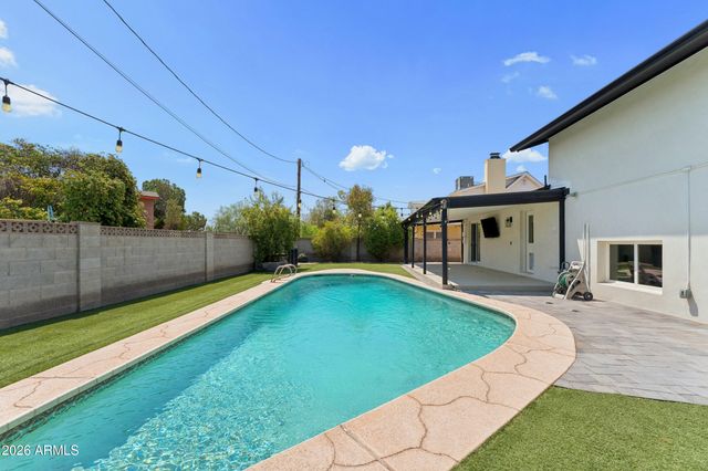 6107 N 87TH Place, Scottsdale, AZ 85250